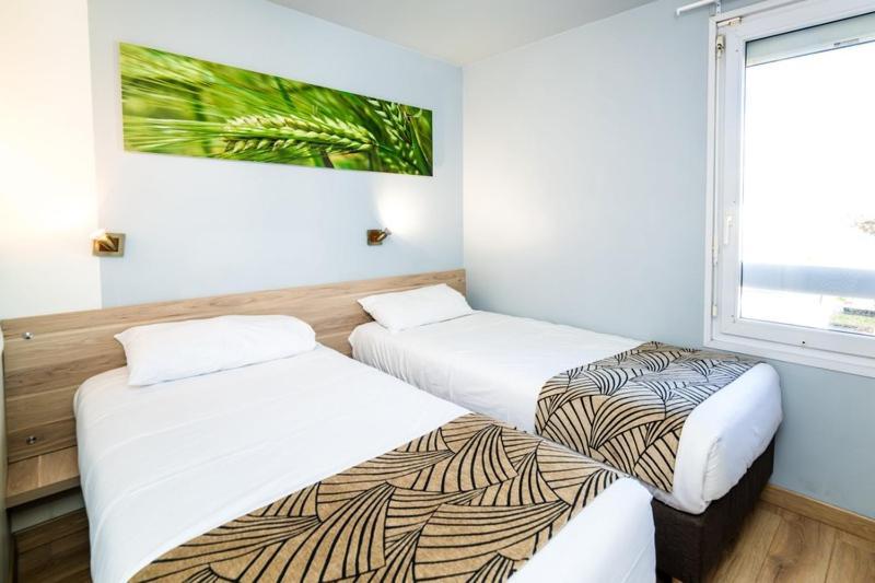 Brit Hotel Macon Nord Autoroute Du Soleil Экстерьер фото